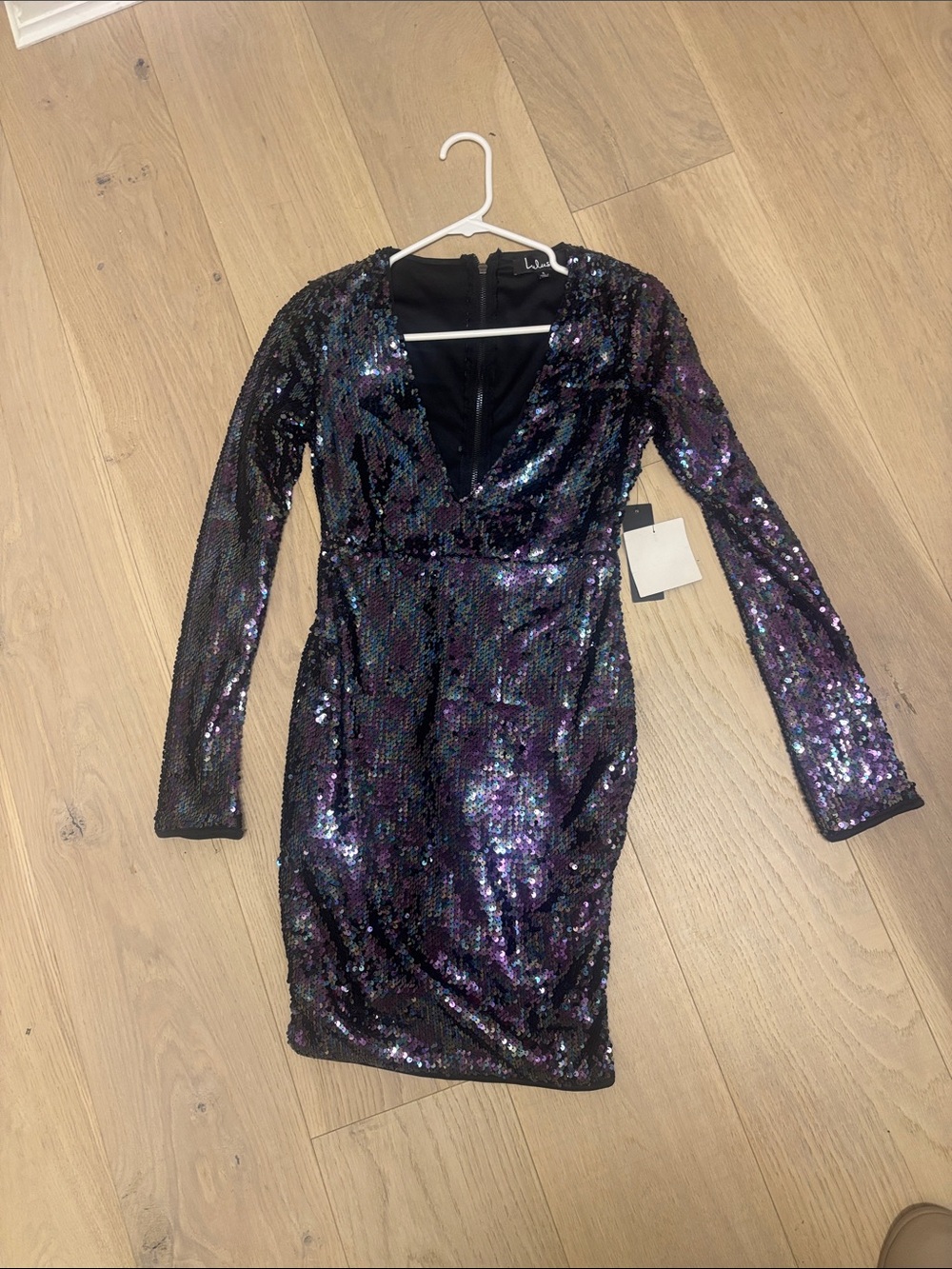 Lulu's Black Sequin Long-Sleeve V-Neck Dress with Purple Iridescence